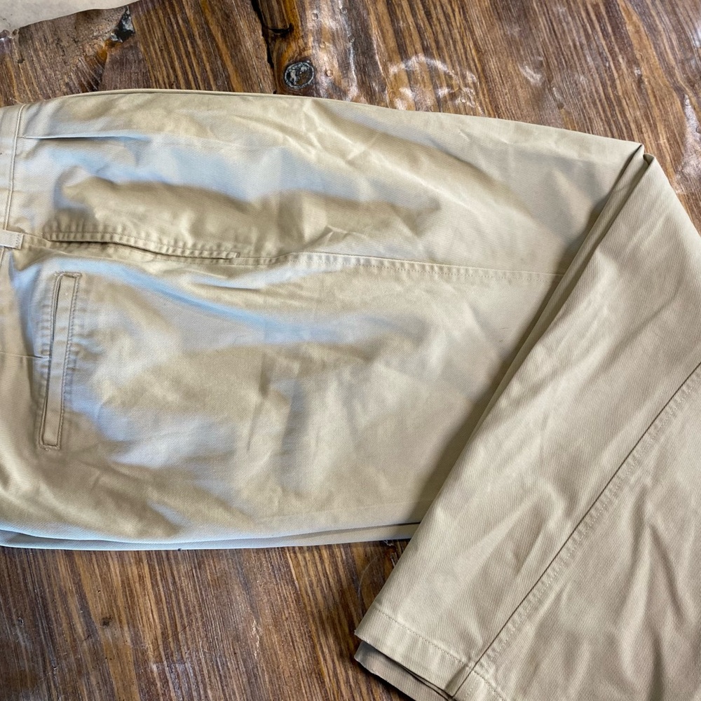Men's Classic Chinos in Cream